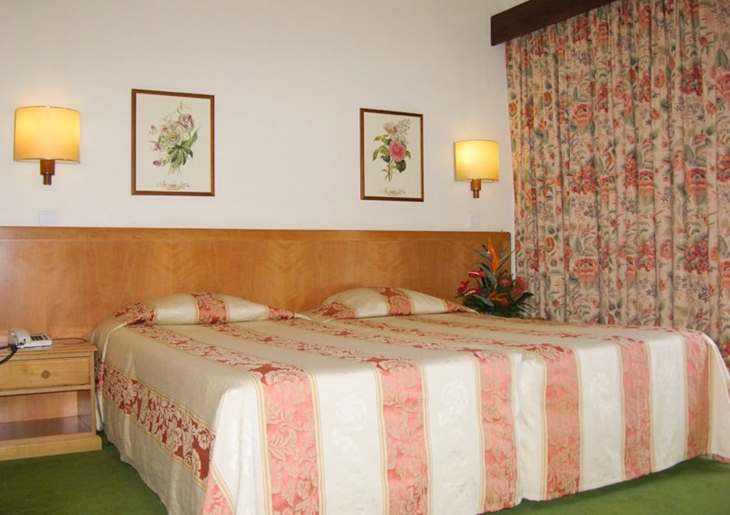 Hotel Do Centro Funchal  Phòng bức ảnh